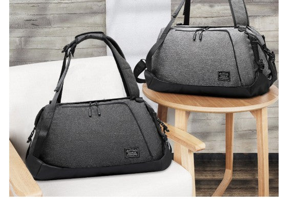 Borsa sportiva impermeabile multifunzionale e leggera