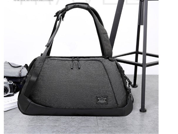 Borsa sportiva impermeabile multifunzionale e leggera