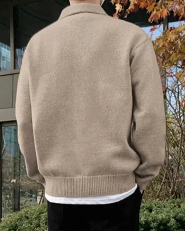 Maglione in Lana con Mezza Zip e Bottoni