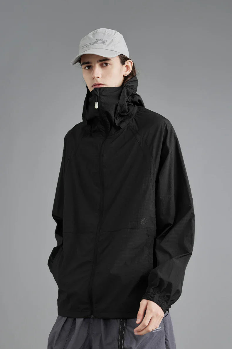 Esplora la nostra giacca trekking uomo, perfetta per le tue avventure all'aperto. La giacca impermeabile uomo offre protezione sotto la pioggia, mentre la giacca antivento uomo garantisce comfort nelle giornate ventose. Non dimenticare la giacca sportiva uomo, ideale per qualsiasi attività sportiva. Ogni giacca trekking uomo è progettata per resistere a condizioni impegnative. La giacca impermeabile uomo e la giacca antivento uomo sono complementi essenziali per la tua attrezzatura integrando anche