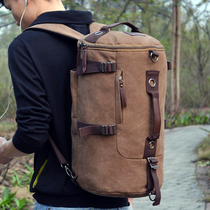 Il tuo compagno ideale per il fitness - Lo zaino studente Aventurier Lo zaino studente in tela Aventurier è la scelta perfetta per gli studenti attivi che cercano stile e funzionalità. Con un design moderno e materiali di qualità, questo zaino è creato per resistere a tutte le avventure, rendendolo un eccellente zaino sportivo e zaino per universitari. La sua dimensione pratica e lo spazio di archiviazione sufficiente consentono di trasportare tutti i tuoi elementi essenziali per il fitness e lo studio.i
