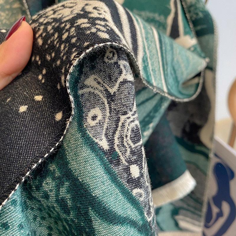 Sciarpa in Jacquard con Motivo Astratto