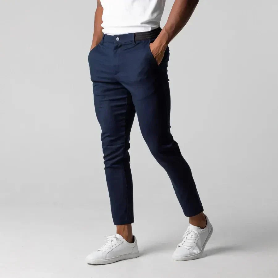 Pantaloni chino slim-fit eleganti e comodi per tutte le occasioni
