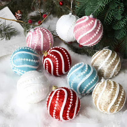 Boules de Noël et décoration sapin de Noël