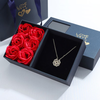 Collana 2 in 1 cuore e quadrifoglio per donna | Porta fortuna e pendente scintillante