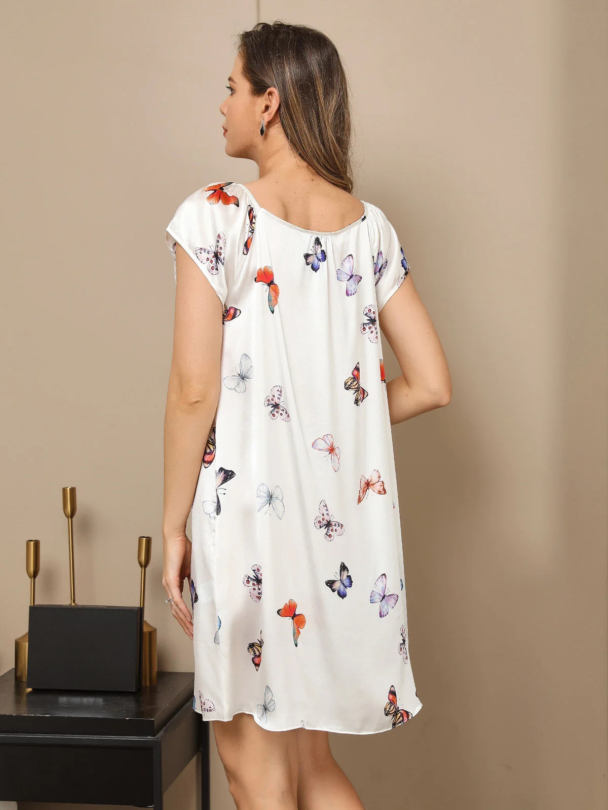 Esmee - Chemise de Nuit en Soie avec Motif Papillon