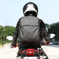 Zaino multifunzione per passeggiate in moto