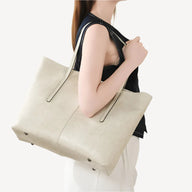 borsa a mano elegante, borsa a mano donna, borsa moderna, borsa capiente, borsa versatile, borsa casual, borsa comoda, sac à main, sac à main moderne, sac élégant, sac pratique, sac à main décontracté, sac à main quotidien, borsa elegante, borsa moderna, borsa quotidiana, borsa pratica, sac de femme, sac moderne, sac à main pratique, borsa donna, borsa fashion, sac décontracté, borsa uso quotidiano, sac élégant
