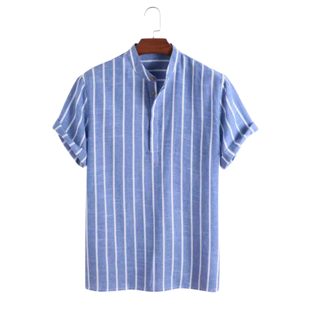 Camicia da Marinaio JINHAE: Stile e Comfort Scopri l'eleganza senza tempo della nostra Camicia da Marinaio JINHAE Perfetta per l’uomo moderno, questa camicia a righe uomo unisce raffinatezza e comfort, rendendola ideale sia come camicia estiva che per tutte le stagioni. Realizzata al 100% in cotone di alta qualità, la struttura leggera e traspirante garantisce una sensazione di lusso e freschezza per un'eleganza estiva impeccabile.