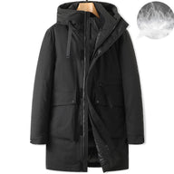 giacca piumino uomo, giacca outdoor uomo, giacca casual uomo, giacca sportiva invernale, giacca antivento uomo, giacca imbottita uomo, giacca con tasche uomo, abbigliamento invernale uomo, giacca tecnica calda resistente, giacca comfort inverno, giacca protezione dal freddo, giacca impermeabile uomo, giacca isolante uomo, giacca versatile uomo, abbigliamento uomo freddo, giacca inverno uomo