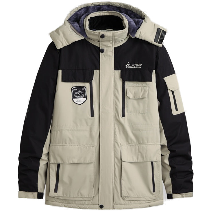 giacca sci impermeabile, giacca in pile, giacca da trekking, giacca outdoor uomo, giacca antivento, giacca da montagna, giacca invernale uomo, giacca termica uomo, giacca con cappuccio, giacca multi tasca, giacca per escursionismo, giacca calda invernale, giubbotto outdoor, giacca impermeabile uomo, giacca tecnica montagna, giacca uomo isolante, giacca trekking multiuso, giacca montagna uomo