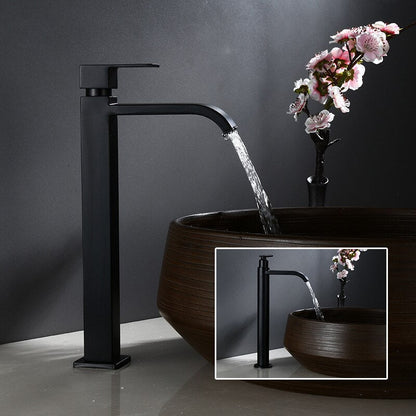 Robinet Noir d'Eau Froide pour Montage sur Lavabo