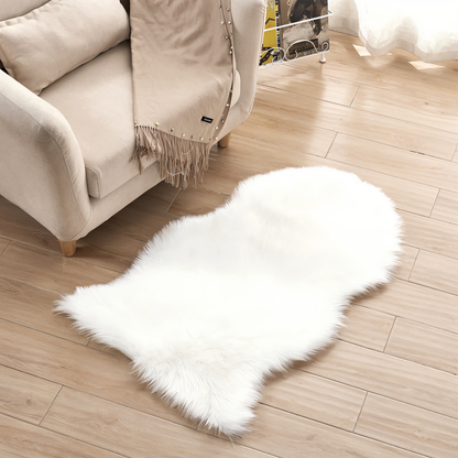 LuxePlush® Tapis en Fausse Fourrure Blanche Ultra Douce pour un Confort Élégant