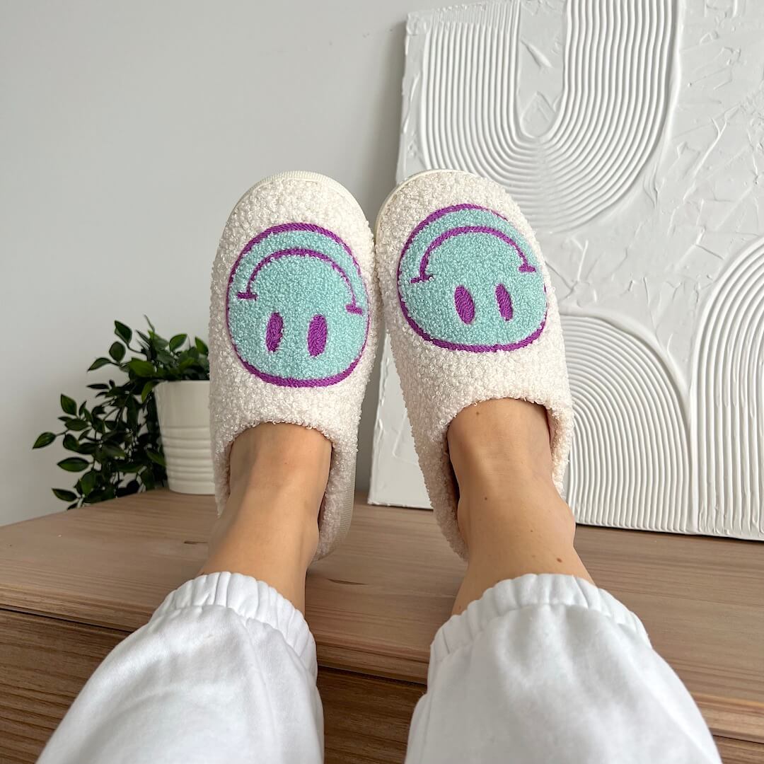 Happy® Chaussons Visage Joyeux