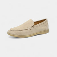 Scopri i nostri Mocassini Uomo in vera pelle: perfetti come Scarpe Eleganti Uomo e ideali anche come Mocassini Casual. Design senza tempo, Mocassini In Pelle resistenti e comodi. Eleganza e stile con Mocassini Classici per ogni occasione.
