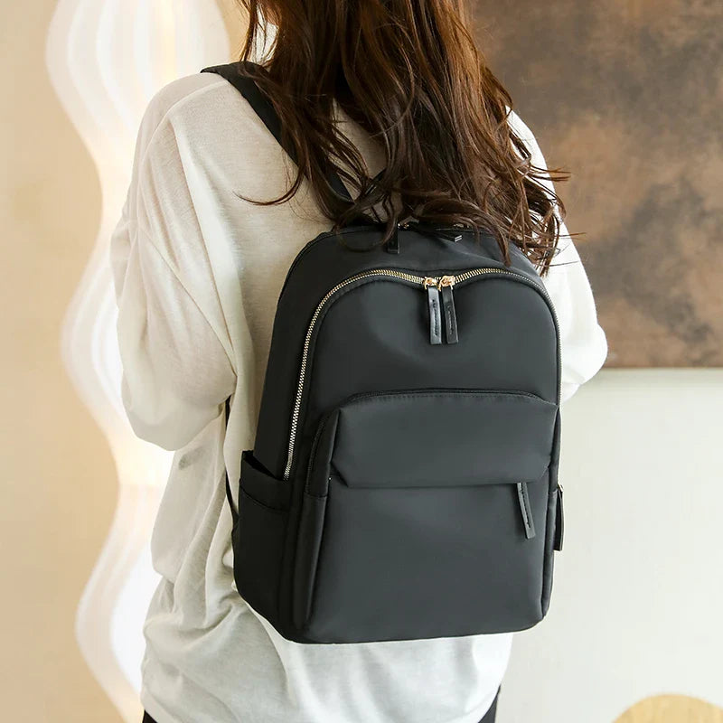 Zaino Spazioso e Elegante