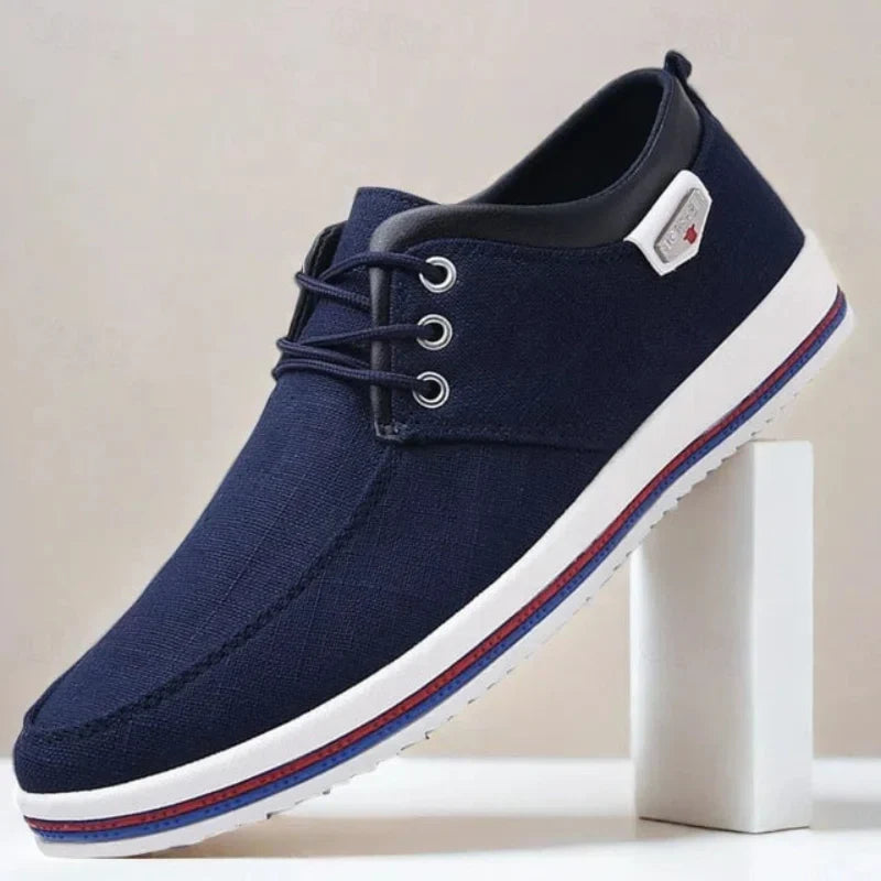 Scarpe comode uomo, scarpe leggere uomo, scarpe traspiranti uomo, scarpe casual uomo, scarpe resistenti uomo, scarpe da lavoro uomo. Ampia selezione di calzature versatili per uomo, ideali per comfort quotidiano, leggerezza nei movimenti, traspirabilità durante l’uso, stile casual per ogni occasione, durata nel tempo e resistenza, perfette anche come scarpe da lavoro versatili e pratiche.
