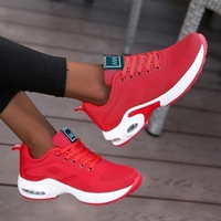 Scopri il Confort con le Sneakers Walkers – La Scelta Perfetta per una Camminata senza Dolori Confort Estremo per i Tuoi Piedi Ogni GiornoLe sneakers Walkers sono progettate per offrire un comfort senza pari, permettendo di camminare senza provare alcun dolore. Grazie alla loro suola di alta qualità e al design moderno, sono la scelta ideale per chi desidera prevenire o alleviare dolori corporei come quelli ai talloni, ginocchia o schiena.