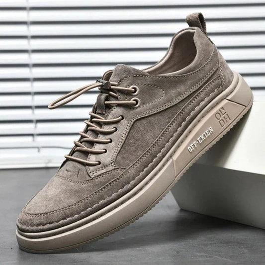 Sneakers cuir pour hommes offrant confort et style luxueux en cuir