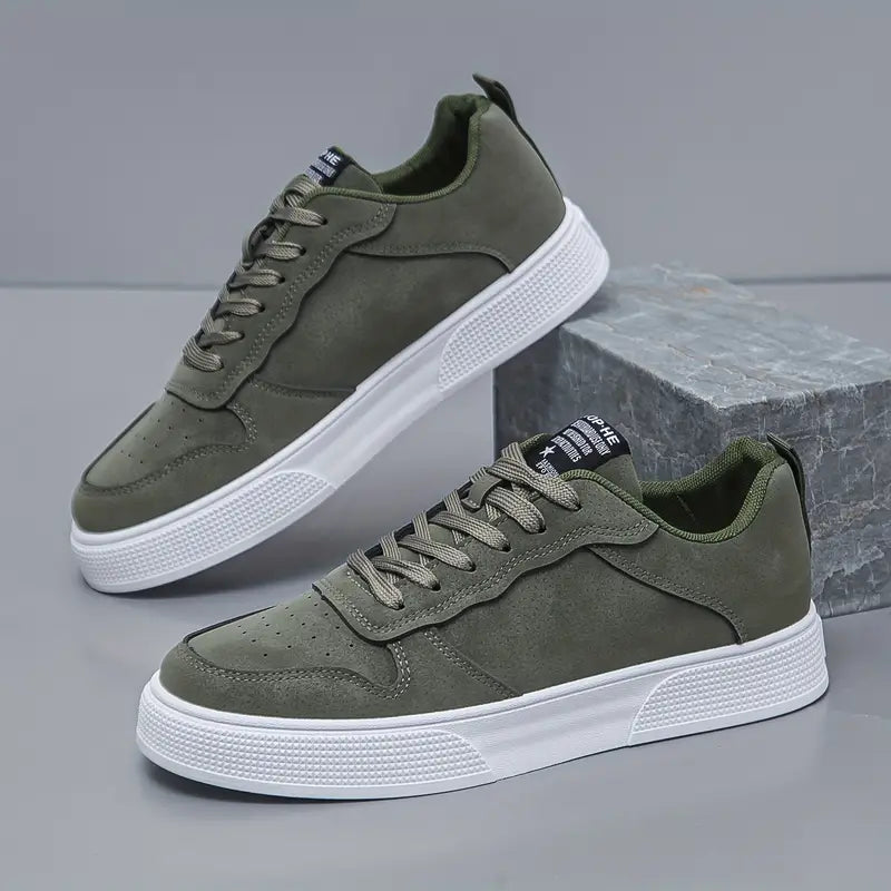 Sneakers Confortevoli in Suede