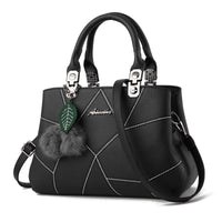 Borsa geometrica con pendente a sfera
