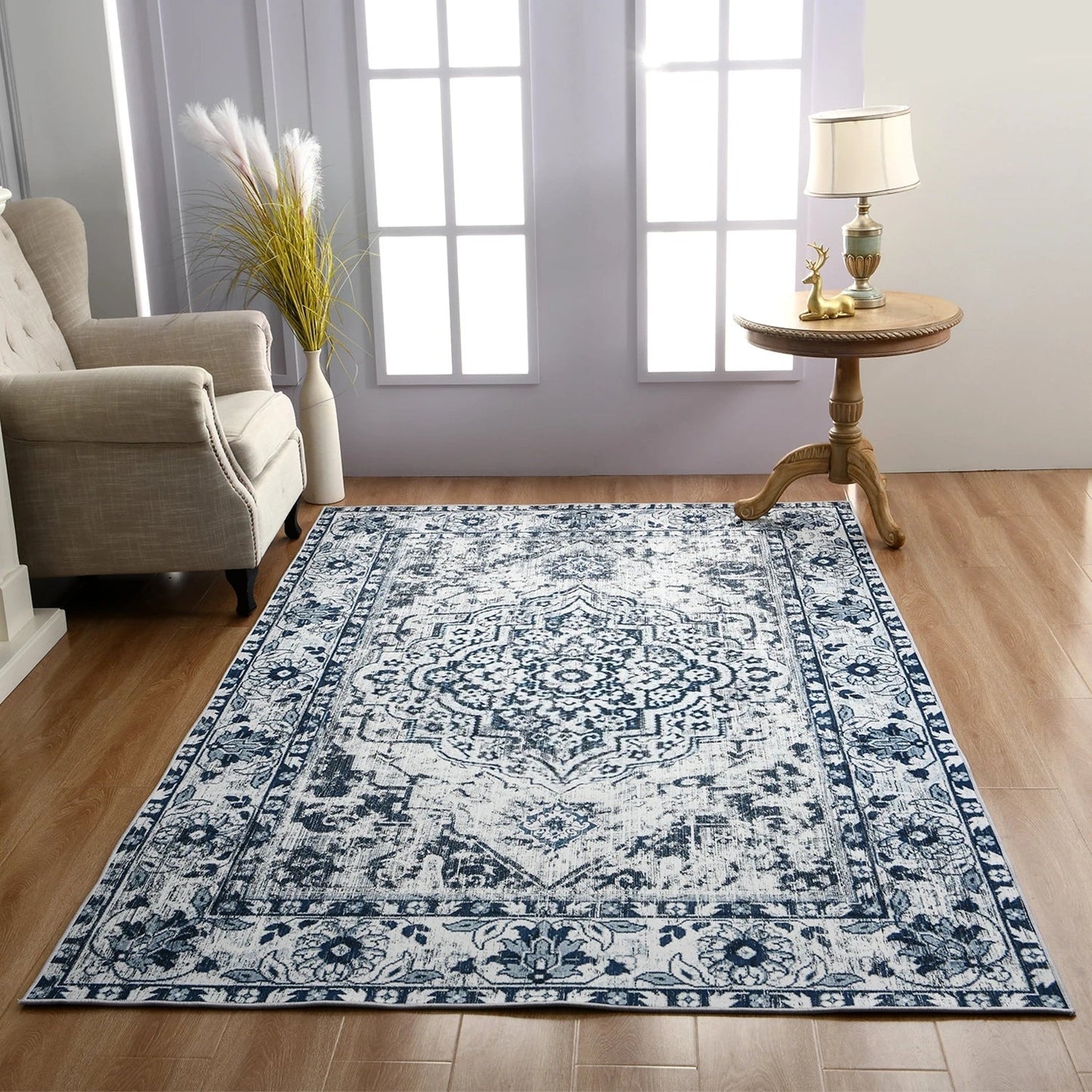 Tapis Oriental Vintage pour une convivialité élégante dans le salon