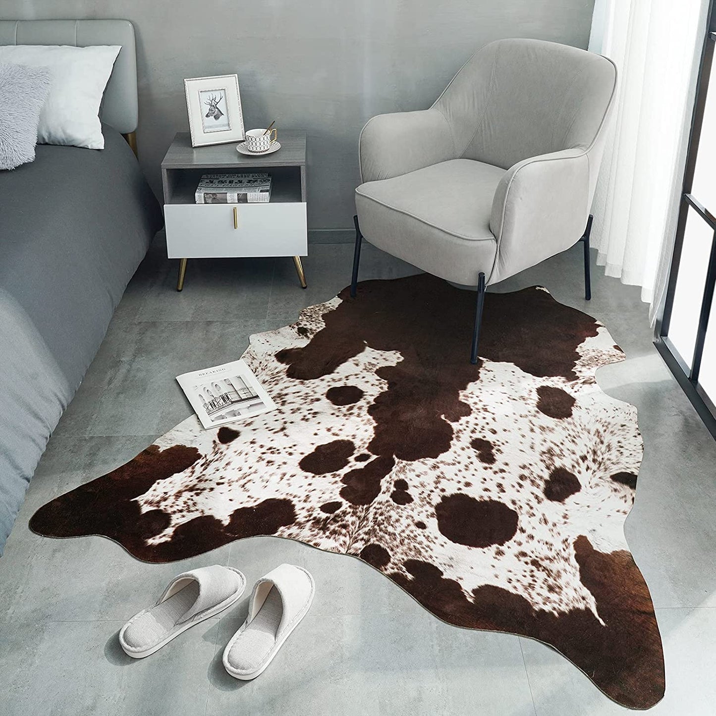 CosyLiving® Élégant Tapis en Faux Furon à Motif Vache – Confort et Style pour Votre Maison