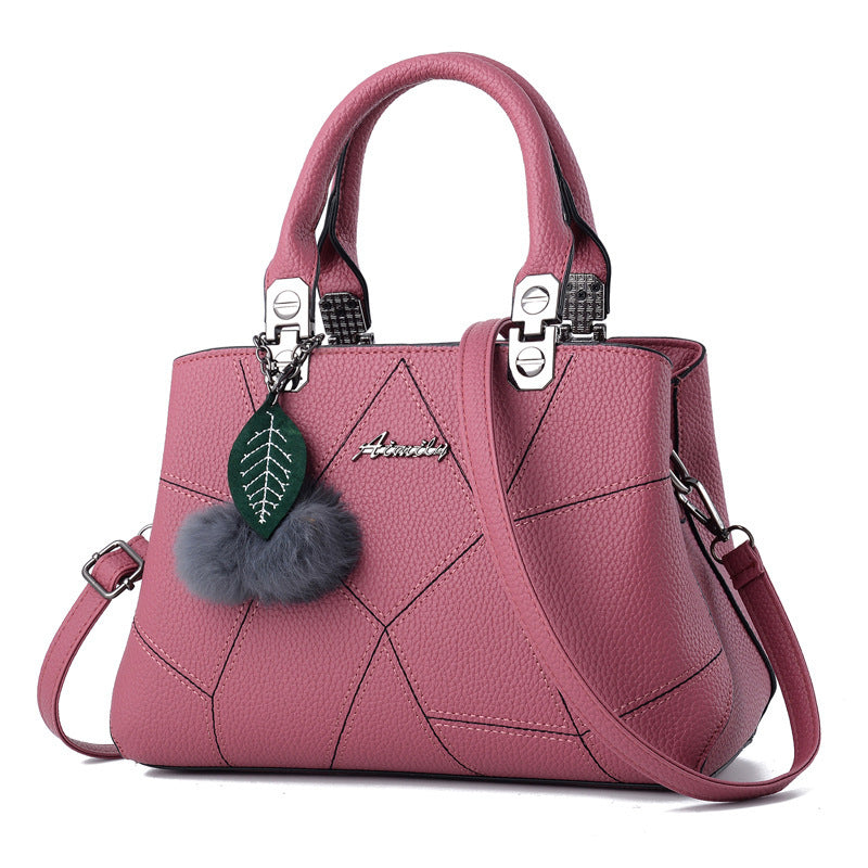 Borsa geometrica con pendente a sfera